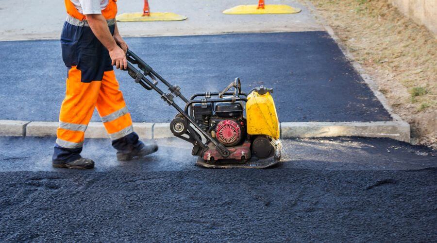 Professional gutter cleaning in Fremont, MI